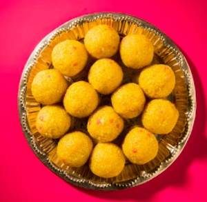 Desi Ghee Kesar Ladoo