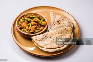 Roti 5 pieces + sabji + salad