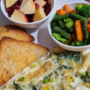 Spinach & Corn Omelette