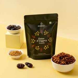 Dates & Jaggery Granola