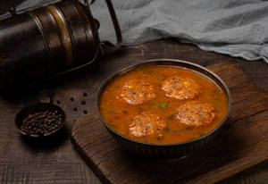 Paruppu Rasam Vada - 4 Nos