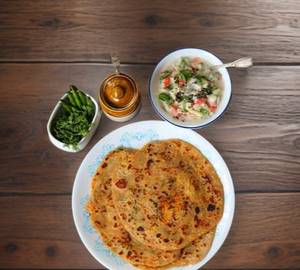 Desi Ghee Mooli Paratha Thali