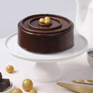 Golden Truffle Indulgence Cake( 450 Gm)