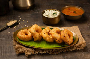 Medhu Vada - 5 Nos