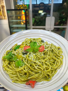 Spaghetti With Handcrafted Pesto