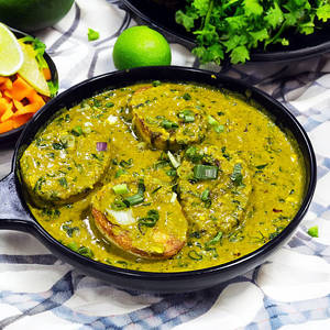 Egg Curry (green)