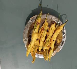 Green Mirchi Pakoda