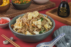 Egg Hakkah Noodles [ Half]