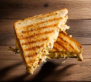 Chicken cheesy sandwich
