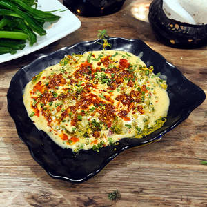 Egg Cheese Lasuni Tadka