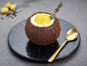 Pina Coco Craze Pastry