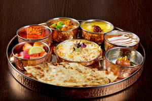 Punjabi Dinner Fix Thali With Sweet