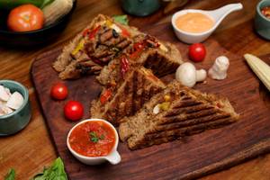 The Desi Chilli Chicken Grilled Sandwich [o]