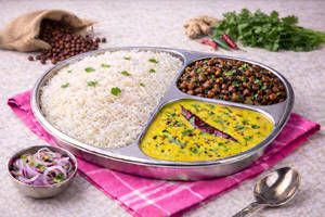 Dal Tadka & Matar Paneer Meal