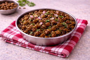 Kala chana ghugni
