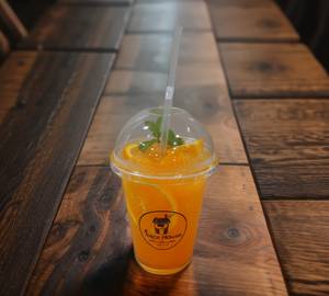 Orange mojito 