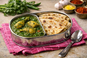Palak Chicken Paratha Bowl