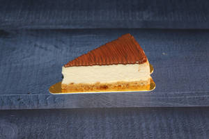Eggless Nutella Baked Cheesecake Slice