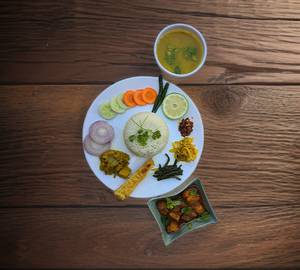 Mwita Oma Thali