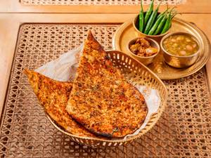 Cheese Garlic Naan