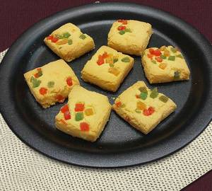KARACHI BISCUIT