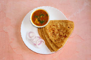 Aloo Matar Subji With (4) Plain Paratha