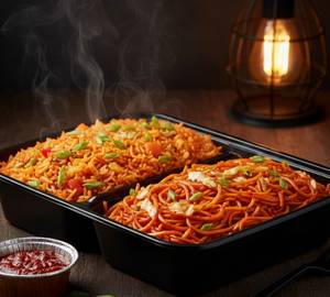 Veg Schezwan Hakka Noodles + Veg Schezwan Fried Rice Combo