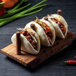 Chilli Paneer Bao