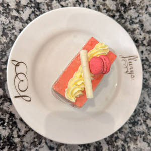 Vanilla Raspberry Pastry