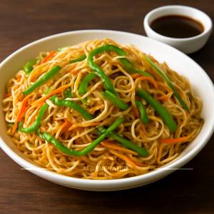 Veg Hakka Noodles