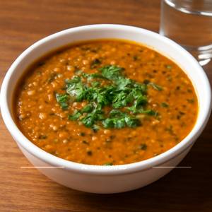 Dal Kolhapuri
