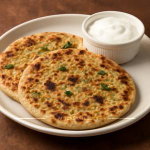 Aloo Paratha With Curd