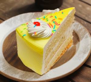 Classic Pineapple Pastry