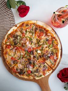 Supreme Veggie Pizza 13inch 8slices