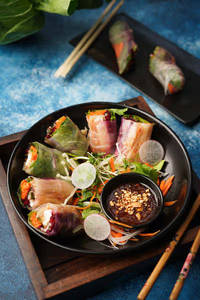 Fresh Vietnamese Summer Roll