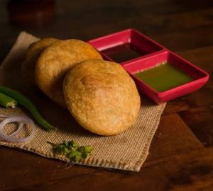 Udad Dal Kachori (2Cs)