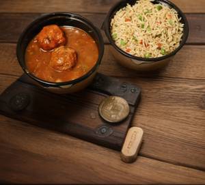 Veg Fried Rice + Veg Manchurian [2pcs]