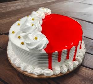 Strawberries Red Cream Cake