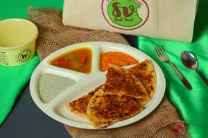 ONION UTTAPAM