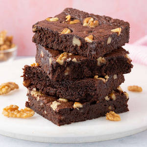 Eggless Walnut Brownie