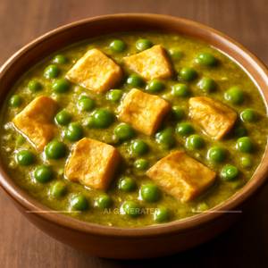 Matar Paneer