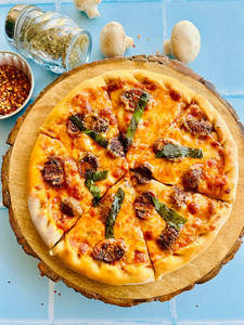 Funghi Pizza