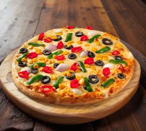 Golden veg pizza