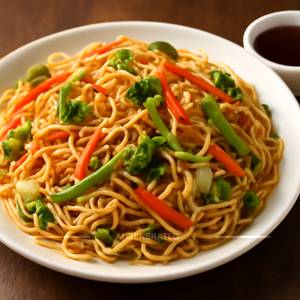 Veg Singapuri Noodles