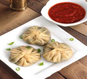 Steamed momos veg