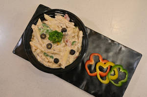 White Sauce Pasta S