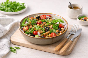 Chickpeas And Spinach Salad