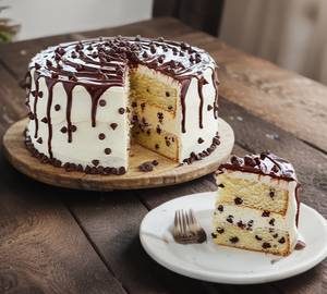 Eggless chocochip cake[500 grams]