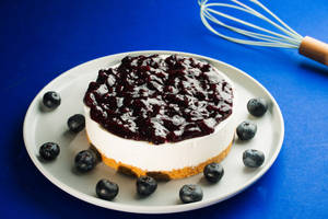 Blueberry Cold Cheese Cake (1/2 Kg)