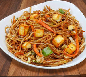 Paneer Schezwan Noodles